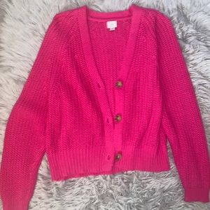 Women’s pink knit cardigan